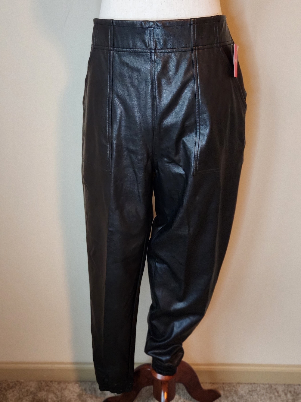 NWT Spanx Leather Like Jogger High Rise Faux Pants Noir Black Medium 20364R